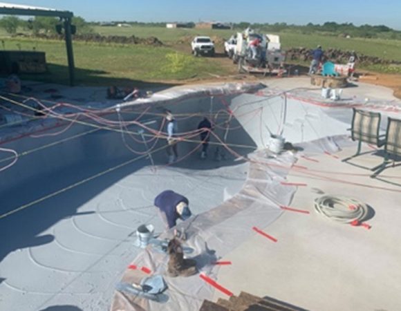 Pool Installers in Waxahachie, Mansfield, Midlothian, Glenn Heights and Nearby Cities