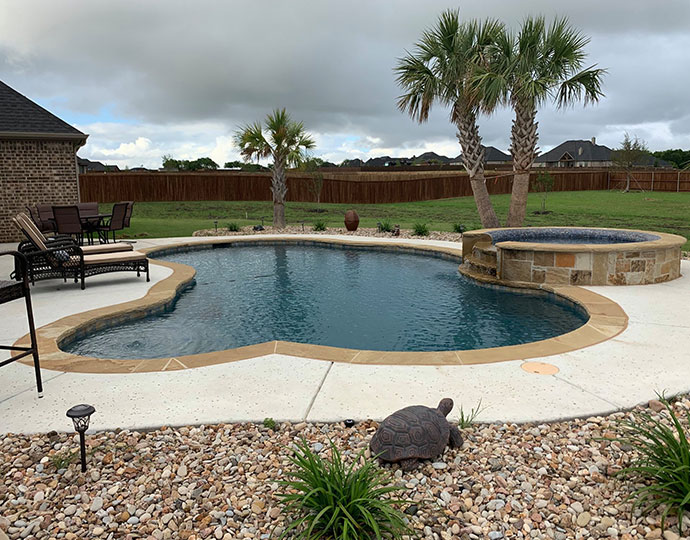 Pool installation completed in Waxahachie, TX
