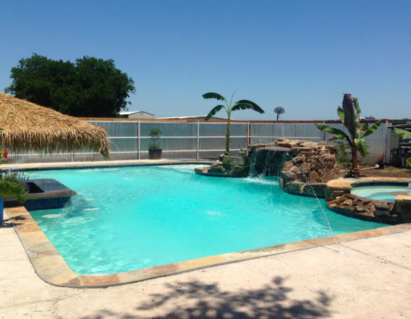 Pool in a Backyard from a Pool Builder in Red Oak, TX